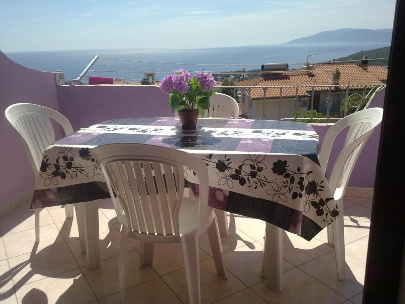 Casa Purple Lägenhet Cala Gonone Rum bild