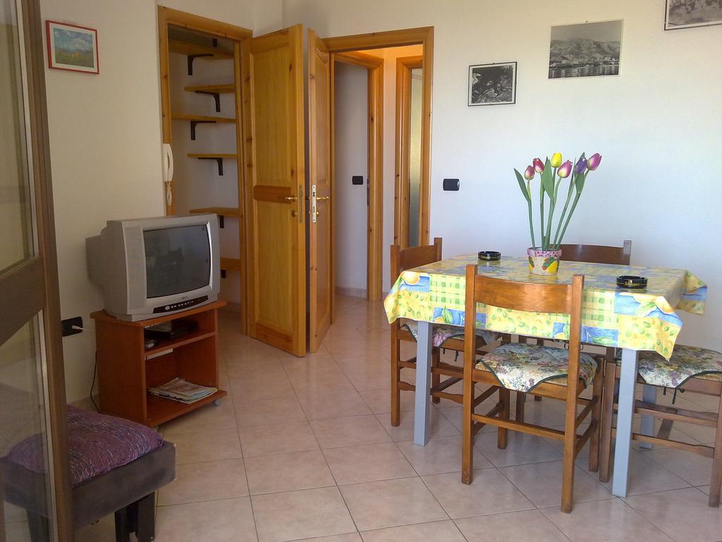 Casa Purple Lägenhet Cala Gonone Rum bild