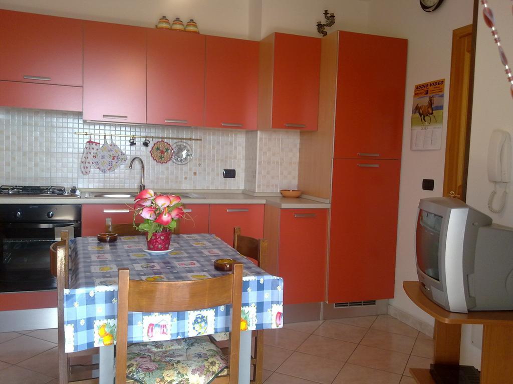 Casa Purple Lägenhet Cala Gonone Rum bild